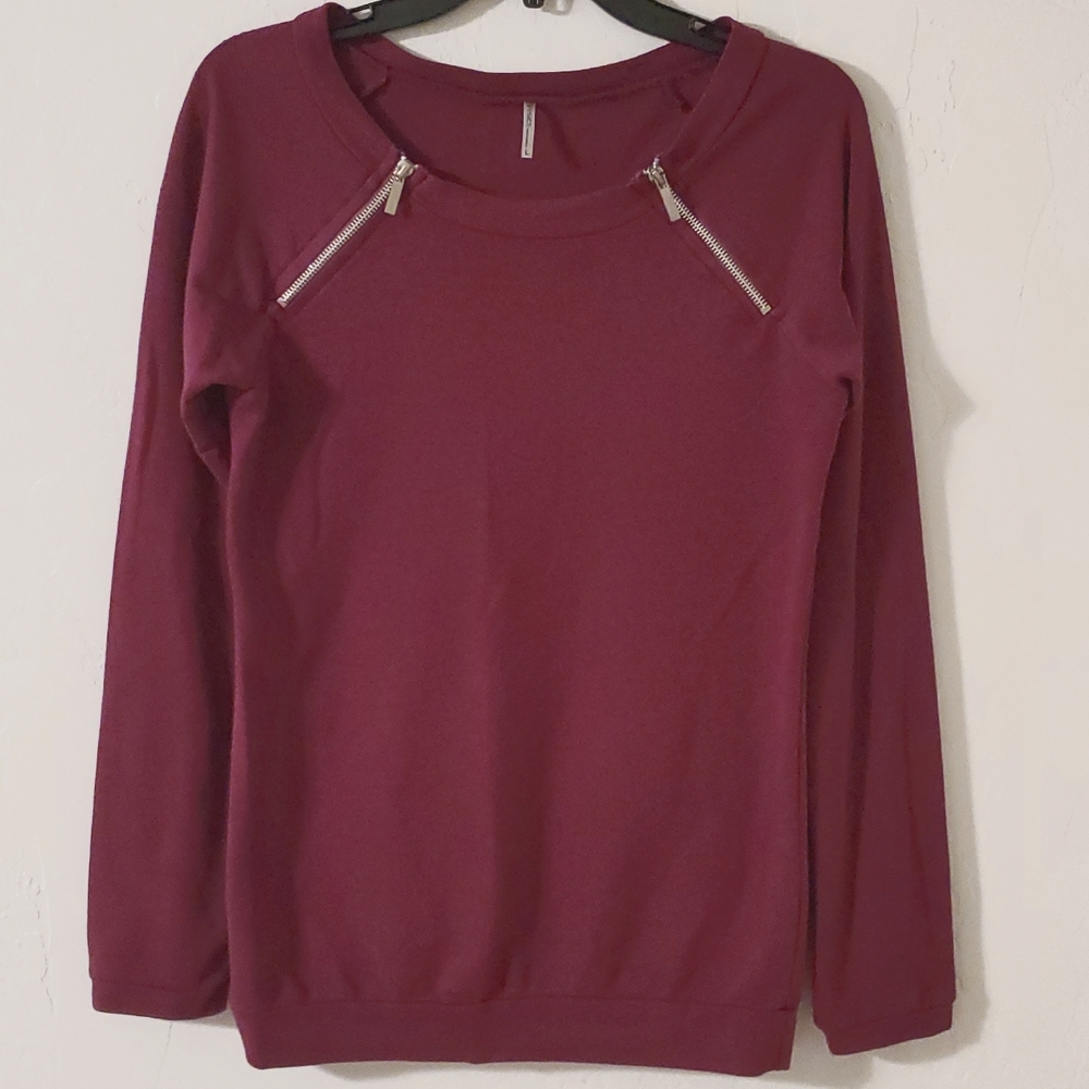 womens purple sweatshirt with zipper details